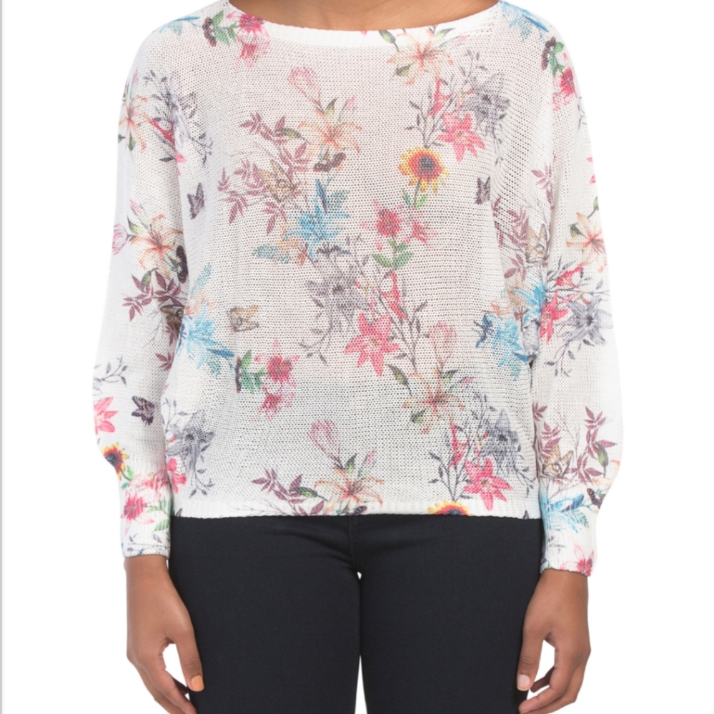 NWT Lightweight Italian Floral Tape Yarn Sweater